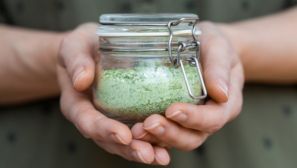 Ароматная зелёная соль — пик по популярности среди заготовок