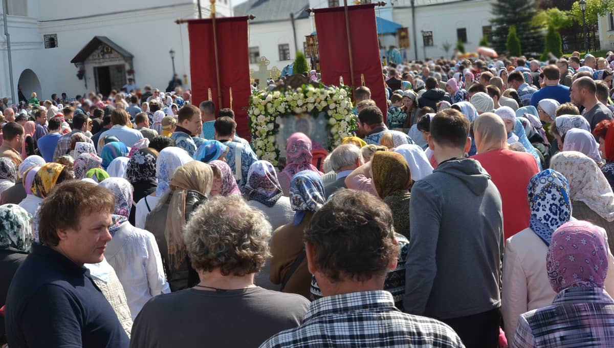 Торжественный крестный ход свяжет два храма Серпухова