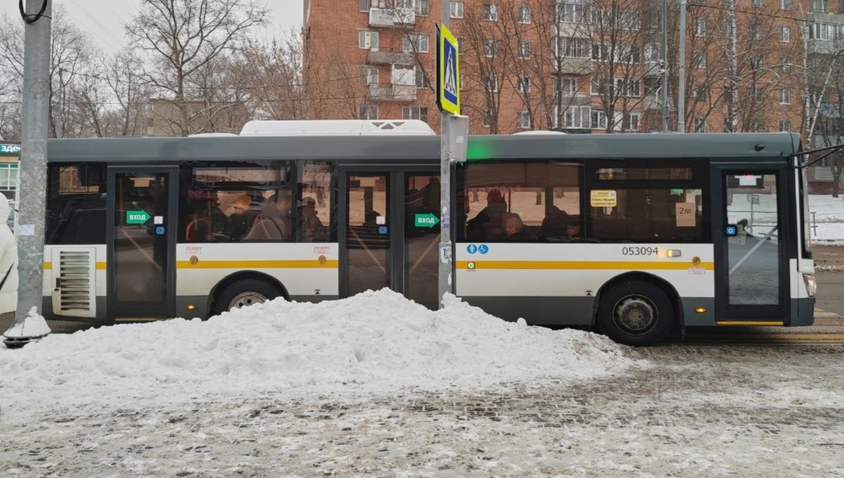 Водитель автобуса в Подмосковье спас подростка с припадком