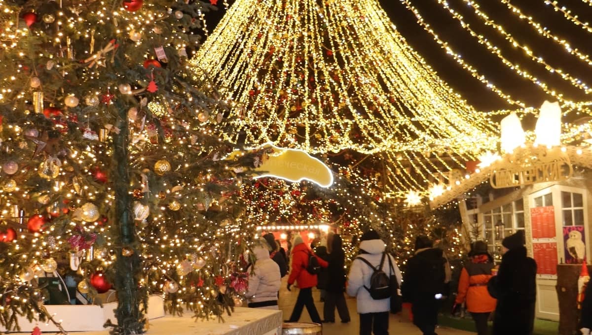 Минтруд опубликовал даты новогодних каникул на 2024-2025